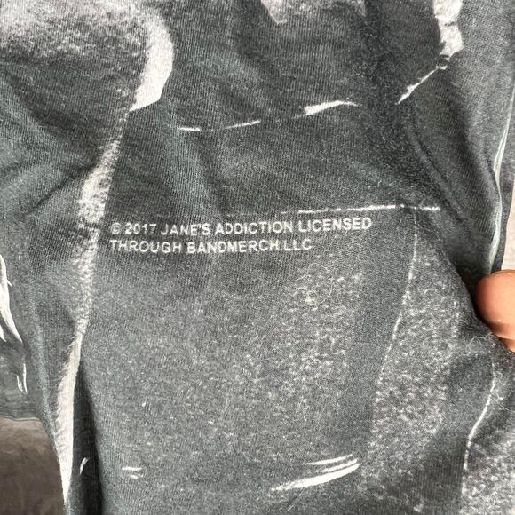 Janes Addiction “Nothing’s Shocking” AOP Band T Shirt SIZE M - Picture 2 of 4